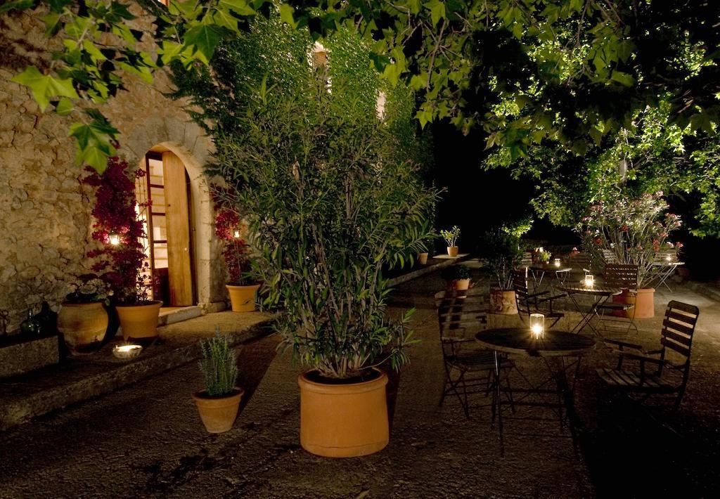 Honor Vell Hotel Bunyola Exterior photo